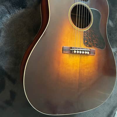 Gibson Jumbo 1934 (first year) - Burst image 12
