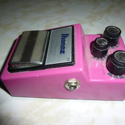 Ibanez AD9 Analog Delay Reissue 2000s - Hot Pink image 5