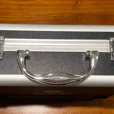 AKG C214 Large Diaphragm Cardioid Condenser Microphone with case image 9