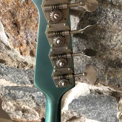 Gibson Thunderbird II 1965 - Nitro Pelham Blue (refin) image 7