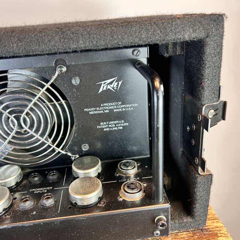 Peavey CS-1200 Power Amp with Sonic flight case/rack | Reverb