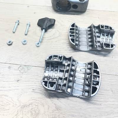 Set of 2 Roland T-Clamps For 1st Gen MDS-12 & MDS-20 Racks image 2