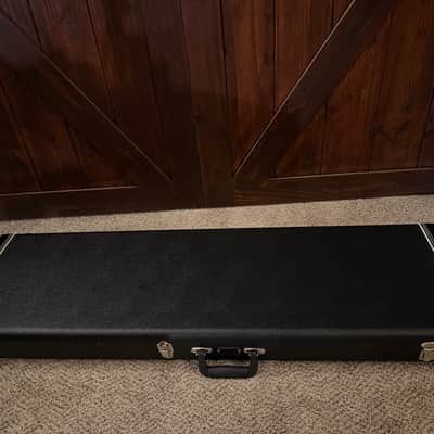 Fender FSR Deluxe Precision PJ Bass + Fender Hardshell Locking Case, Strings, and Accessories image 13