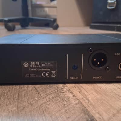 AKG SR45 High Performance Wireless Stationary Receiver with microphone 2010s - Black image 3
