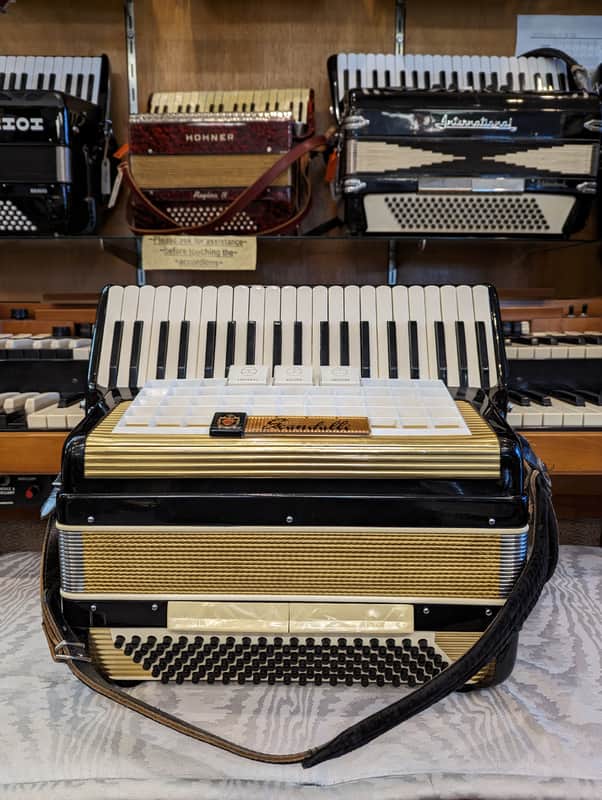 Scandalli Accordion Model 471/6 image 1