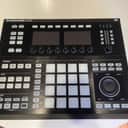 Native Instruments Maschine Studio 2010s - Black