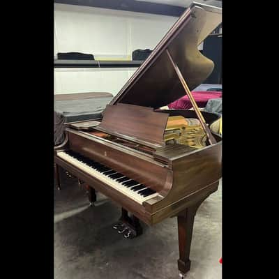 Steinway & Sons M - 5'7 Grand Piano | Great condition image 4