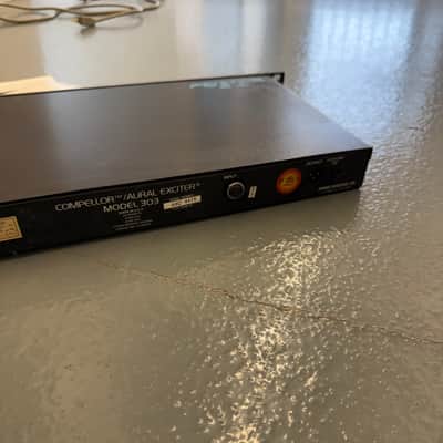 Aphex 303 Compellor/Aural Exciter image 4