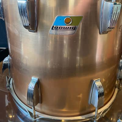 Ludwig 7pc Drum Kit - 8”, 10”, 12”, 13”, 16”, 18” and 24” Early-80’s - Brushed Gold image 11