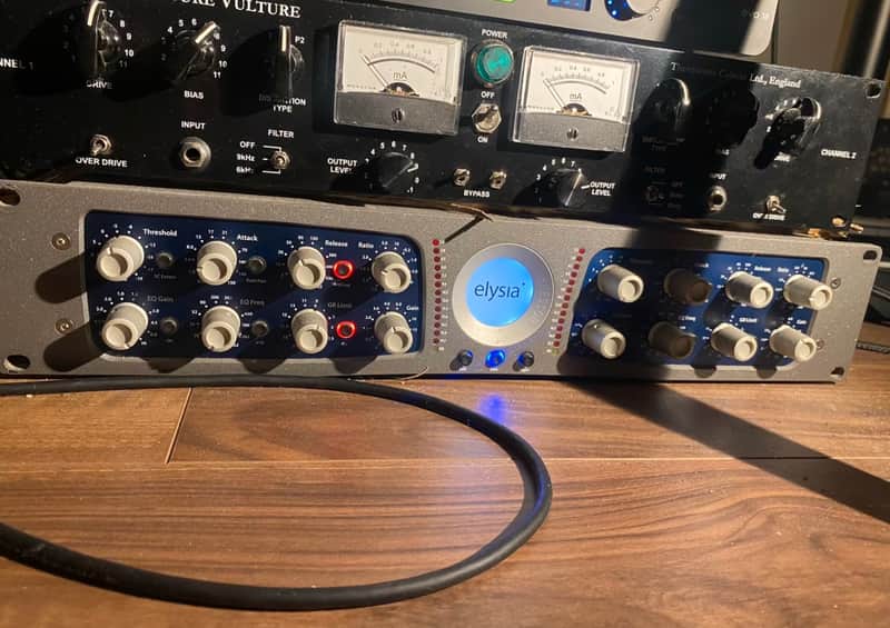 Elysia mpressor Stereo Compressor / Dynamics Processor 2010s - Blue image 1