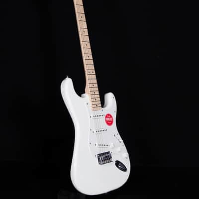 Squier Sonic Stratocaster HT, Maple FB, Arctic White image 8