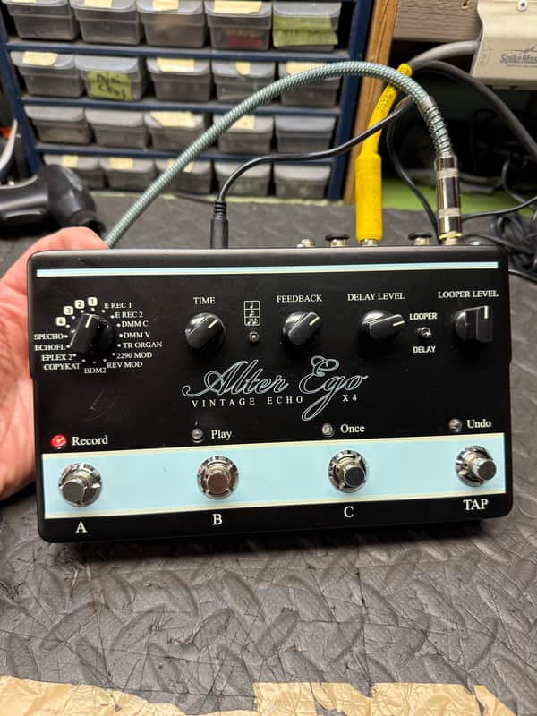 【週末特価】tc electronic ALTER EGO X4 送料込 l8lf3mpyg1lqwm2x3yw7.jpg