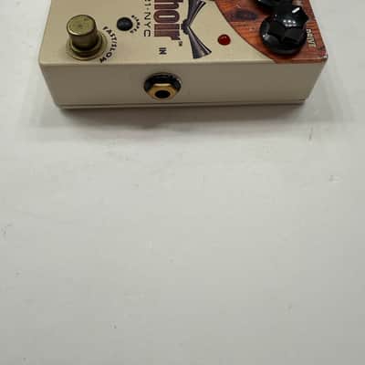 Tech 21 NYC Roto Choir Rotary Leslie Speaker RotoChoir Guitar Effect Pedal image 4