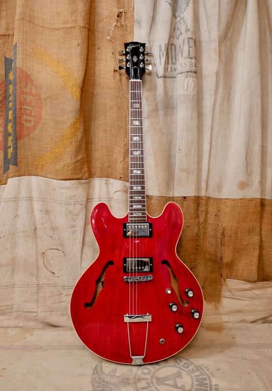 Gibson ES-335 1974 - Cherry Red