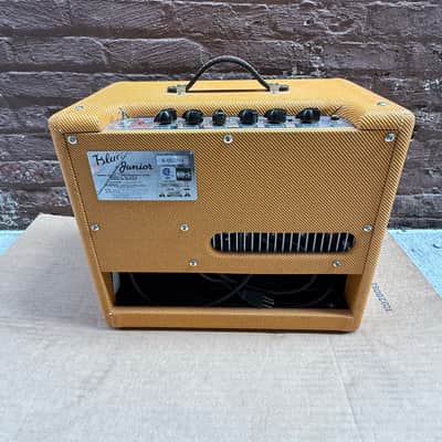 Fender Blues Junior Tweed 15-Watt 1x12" Tube Guitar Combo Amp – Type PR 295 – Used image 8