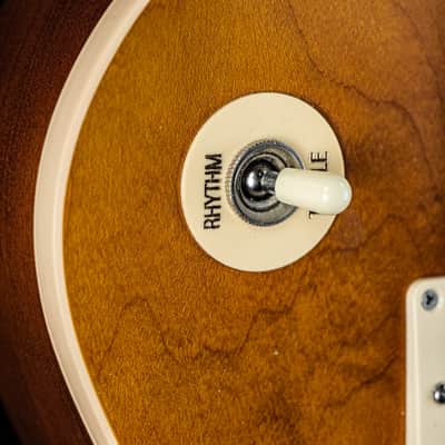 2011 Gibson Les Paul Traditional 1960 satin honey burst image 8