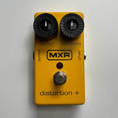 MXR M104 Distortion + | Reverb