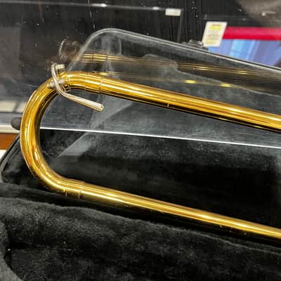 Yamaha YSL446G Trigger Trombone w Case image 9