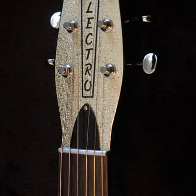Danelectro 59 NOS+ 60th Anniversary - Silver Metalflake with Danelectro case image 4