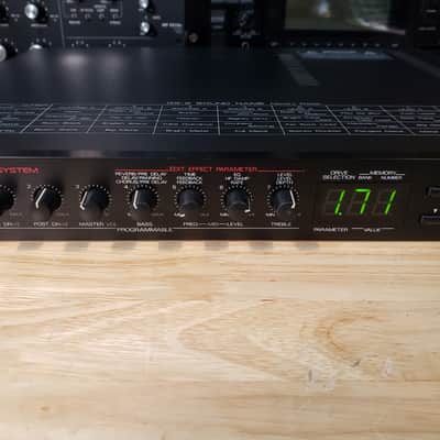 GS-6 Guitar Preamp and Multi Effects, Serviced image 2
