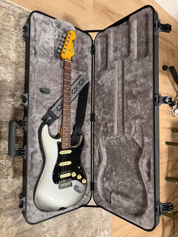 Fender American Professional II 2023 - Mercury/Rosewood image 1