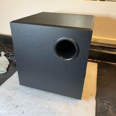 Venturi V-8 60 Watt Powered Subwoofer image 3