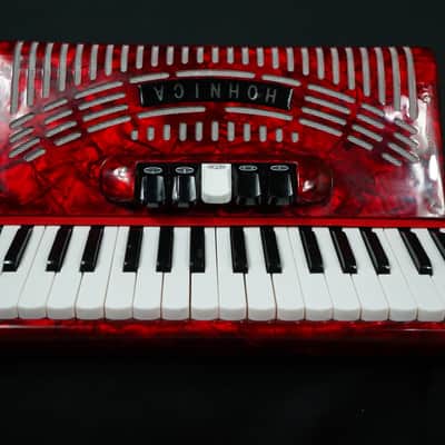 Hohner Hohnica 72 Bass Entry Level Piano ACCORDION - Pearl Red (1305-RED) image 2