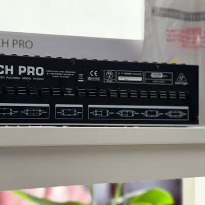 Behringer Ultrapatch Pro PX3000 48-Point TRS Patchbay 2004 - Present - Standard image 6