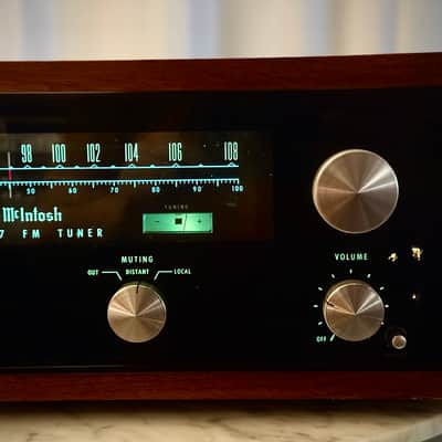 🎶✨ McIntosh MR77 FM Stereo Tuner w/ Walnut Wood Cabinet — Serviced, Tested, Strong Stereo Lock image 4