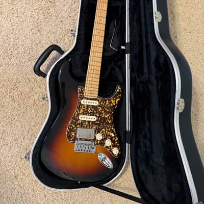 Fender American Deluxe Stratocaster HSS (2004-2010) - 3-Color Sunburst w/ Seymour Duncan JB Upgrade & Extras image 3
