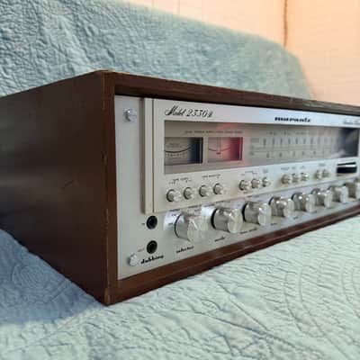 Marantz Model 2330B 130-Watt Stereo Solid-State Receiver 1977 - 1979 - Silver with Wood Case image 3
