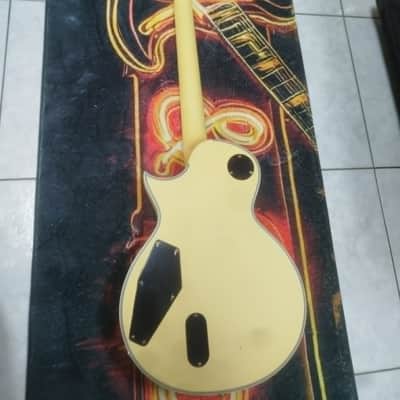 ESP LTD EC-1000T CTM 2022 - Present - Vintage Gold Satin image 10