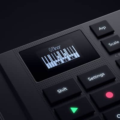 Novation Launchkey 25 MK4 MIDI Keyboard Controller image 9