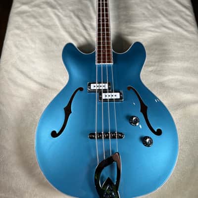 Guild Starfire I Limited Edition Bass Guitar - Pelham Blue image 10