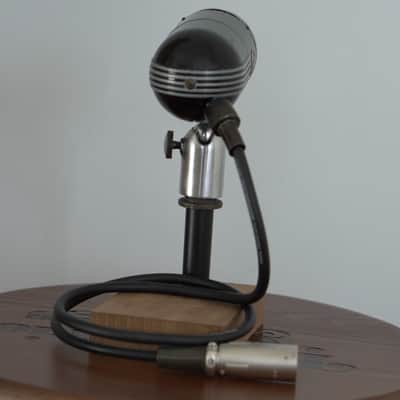RCA 88A 1940s - black/silver image 3