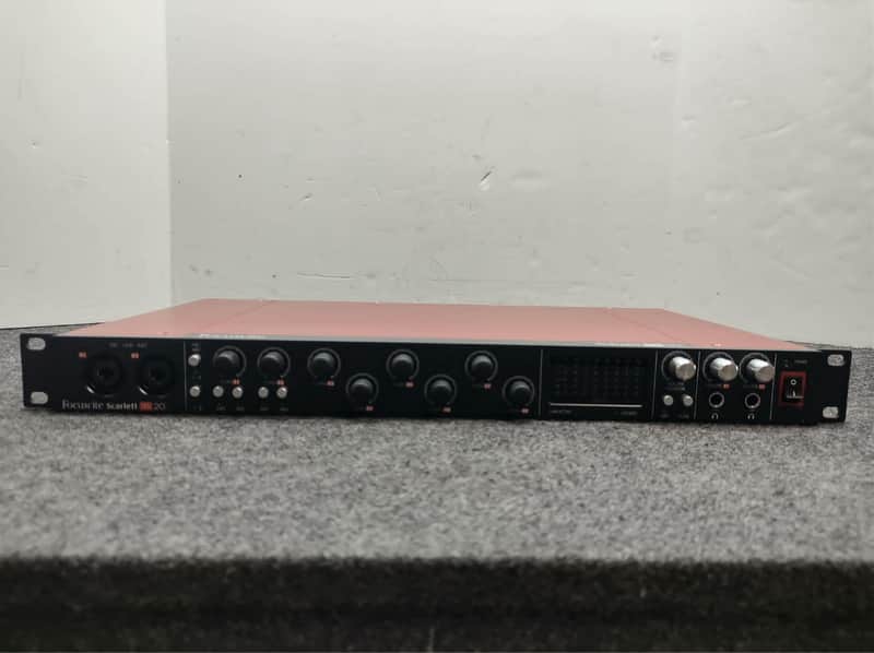 Focusrite Scarlett 18i20 (1st Gen) Audio Interface - 2013-2016 - Red/Black image 1
