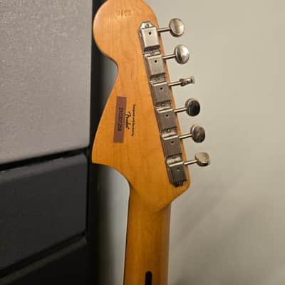 Squier Classic Vibe '60s Jaguar 2022 - Olympic White with Matching Headstock image 8