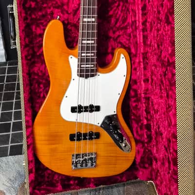 Fender Select Active Jazz Bass 2012 - 2013 - Amber Burst image 4