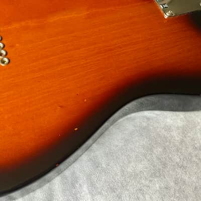 Fender American Vintage '69 Telecaster Thinline Reissue 2-Color Sunburst 2011 image 15
