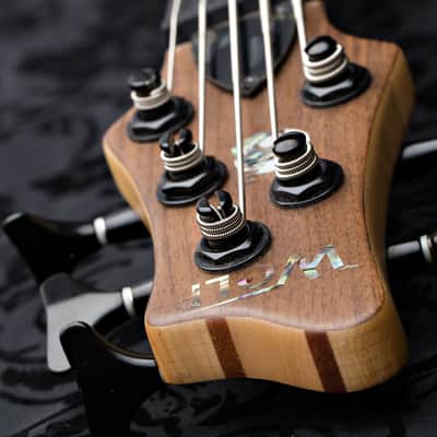 Wolf 5 String Bass Walnut image 4