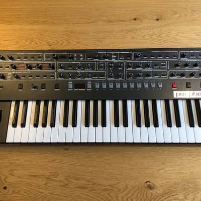 Sequential Prophet-6 49-Key with flight/road case included
