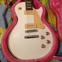Gibson Les Paul 60s Tribute 2011 worn white with Case