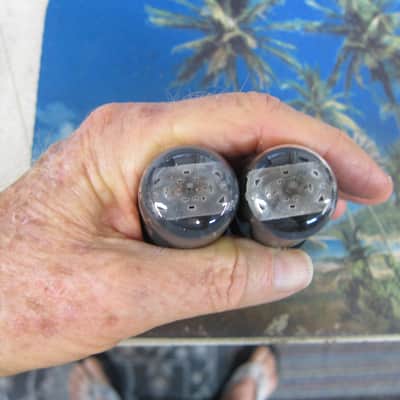 Pr Vintage Sylvania 6V6GT Power Tubes, Dark Glass, 1950s, Ex Sound, Sweet, Musical, USA, Test Strong image 2