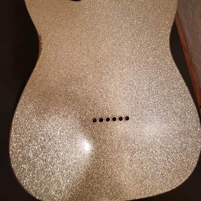 Fender Brad Paisley Road Worn Telecaster 2017 - 2019 - Silver Sparkle image 2