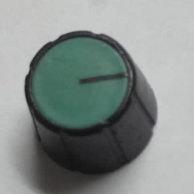 ONE lightly used genuine DOD Green & Black knob for 545-A Wah Filter or 565 Stereo Chorus (Performer Series) NO pedal - NO other items, 1980s, hard plastic, Green TOP, Black SIDES, Black Top EDGE, Black Position LINE image 3