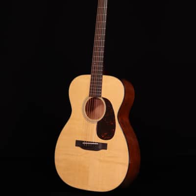 Martin 00-18 Standard Series Acoustic image 6