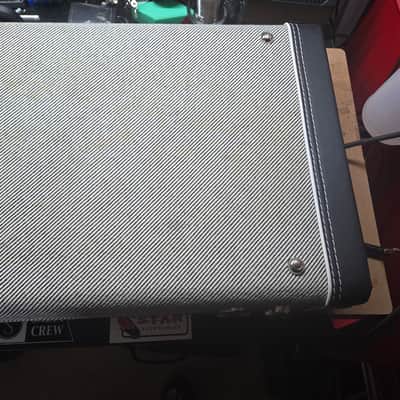 Fender Jim Root Telecaster Hard Shell case 2022 - White tweed image 12