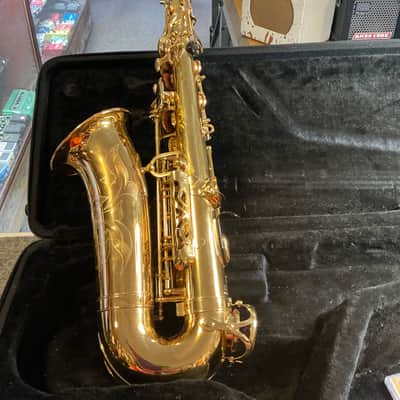 Yamaha YAS-480 Alto Saxophone with Case image 3