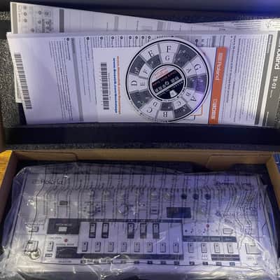 Roland Tb-03 - Complete In Box