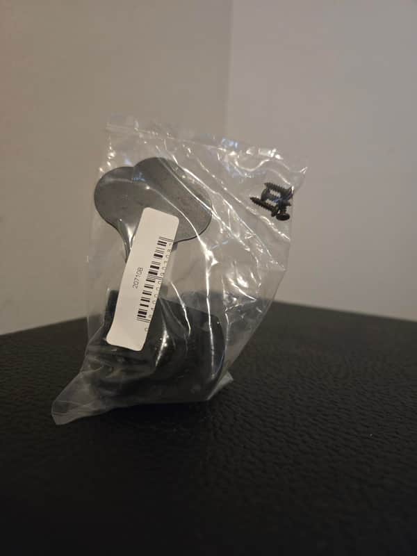 20710BT Hipshot HB7 Single Key Upgrade for Fender MIM Bass Treble Side Black image 1